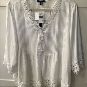Chelsea & Theodore White Blouse with Lace Accents
